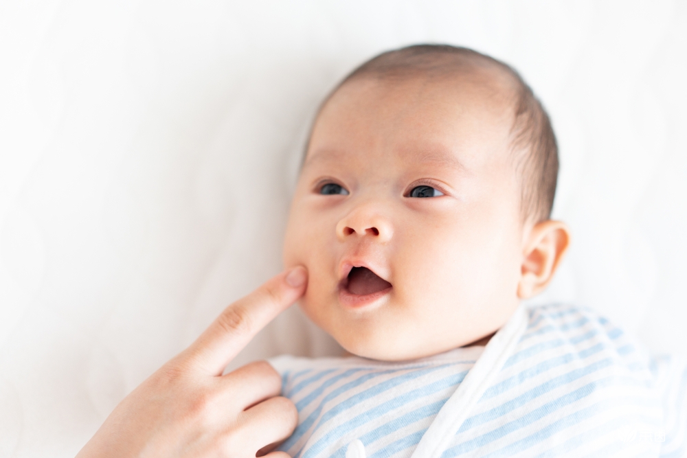为什么宝宝呼吸过快、是呼吸苦难吗