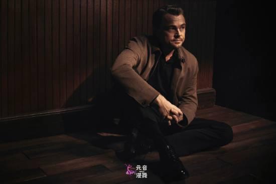 小李子最新杂志封面沧桑感十足 网友：中老年人状态