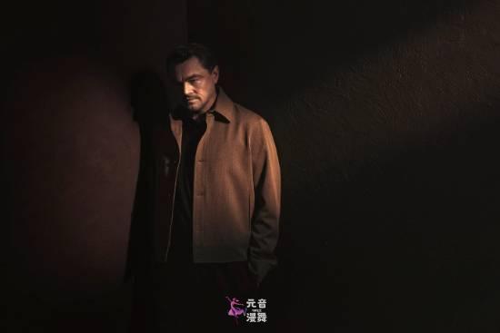 小李子最新杂志封面沧桑感十足 网友：中老年人状态