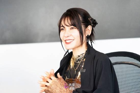 《羊蹄山》性感美女演员：饰演女主是我一生的荣耀